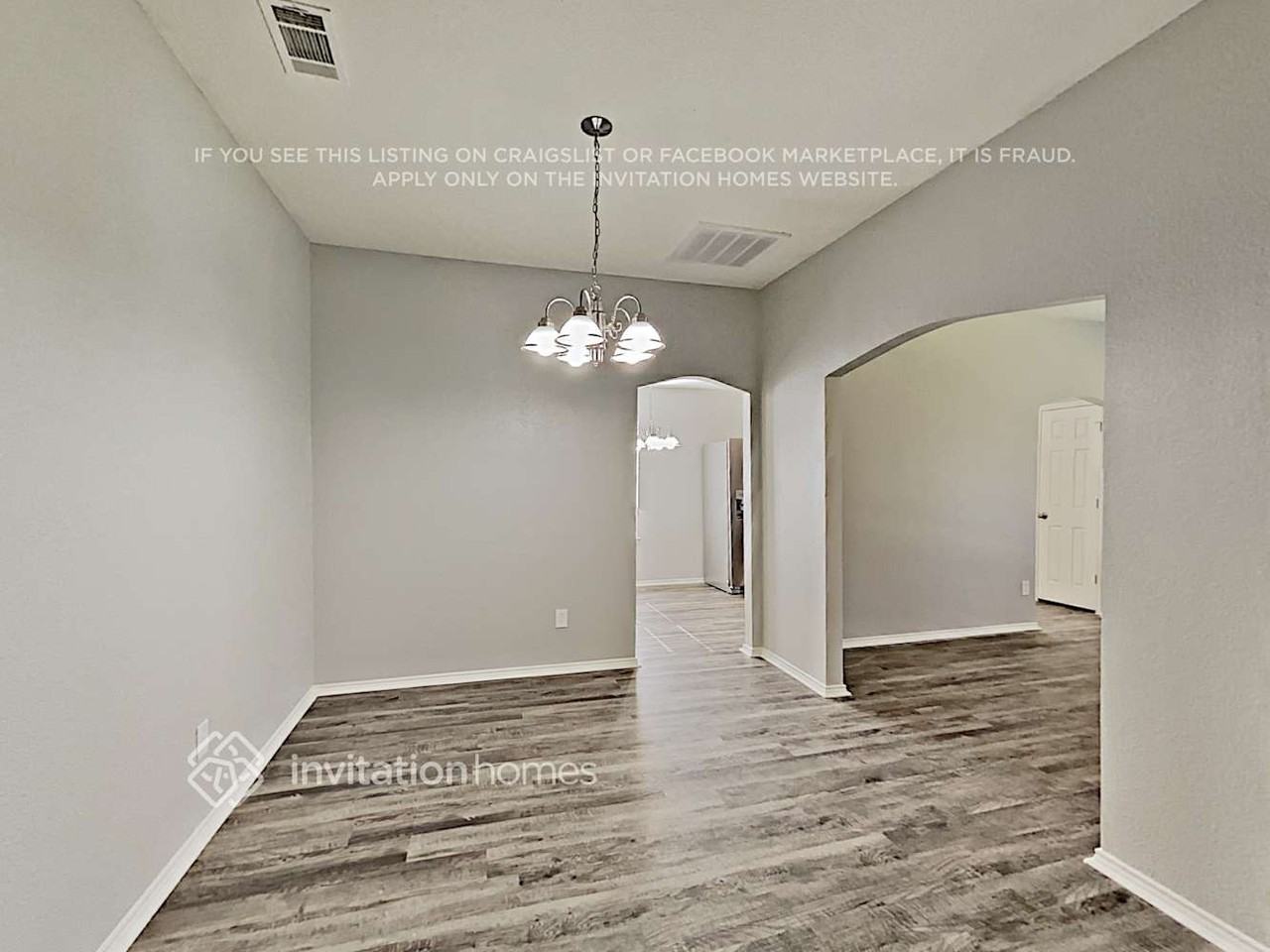 421 Candlestick Trl - Photo 5 of 15