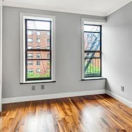 Madison Ave & E 116th St - Photo 4 of 8