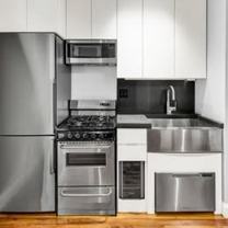 Madison Ave & E 116th St - Photo 1 of 1
