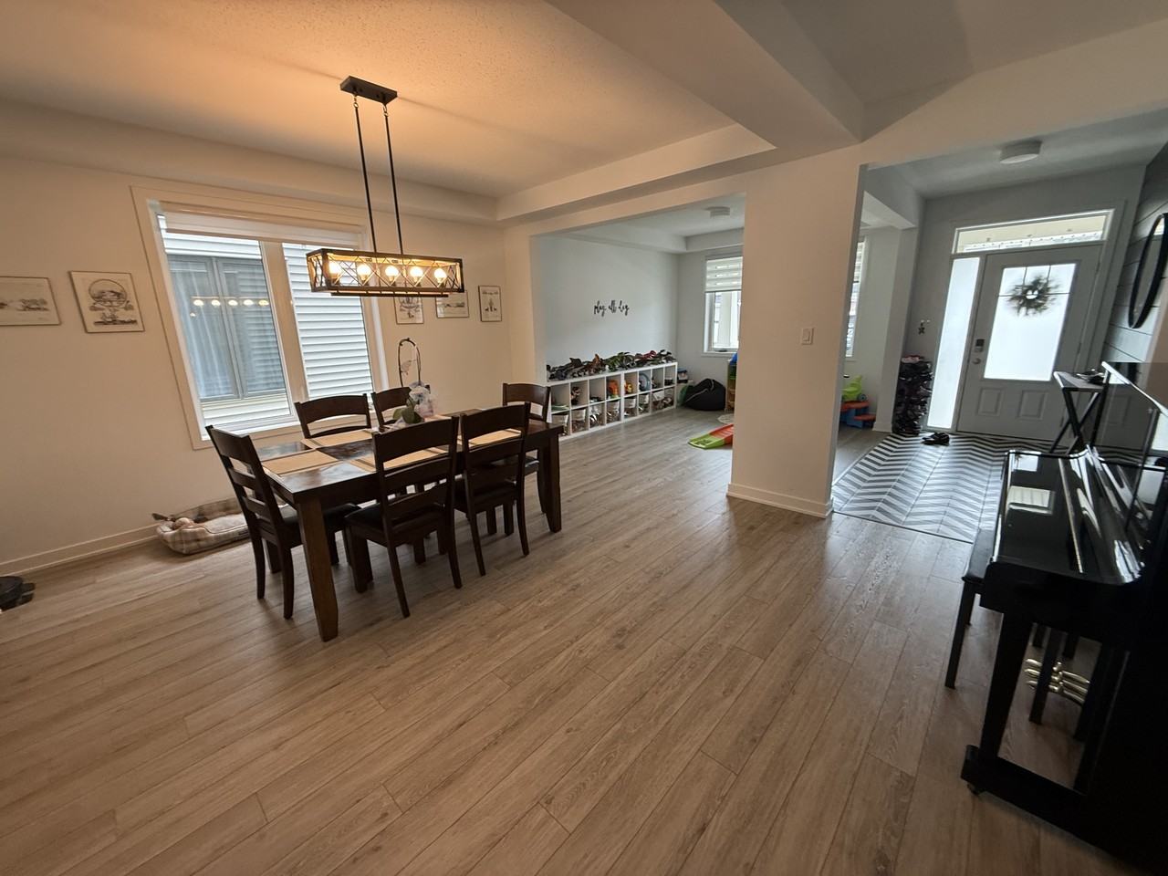 6333 Ottawa Street West - Photo 7 of 33