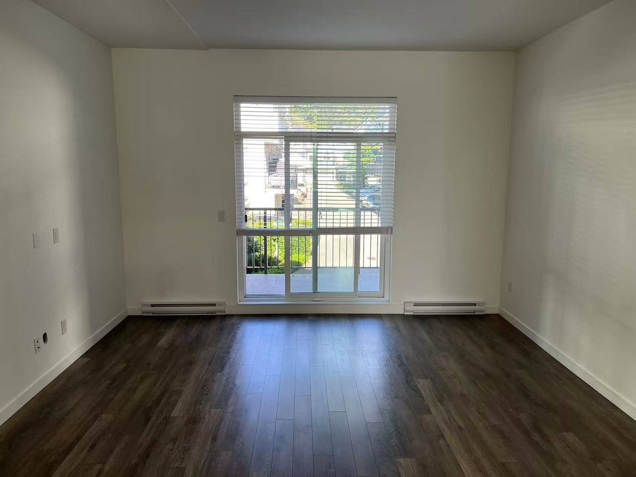 16678 25A Avenue - Photo 6 of 11