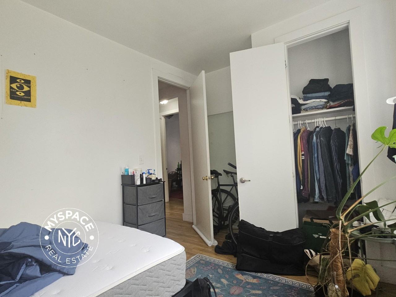 680 Monroe St #3E - Photo 3 of 12
