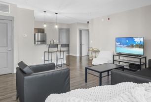 10 North and the Crest (The League Bloomington) - Photo 1 of 1