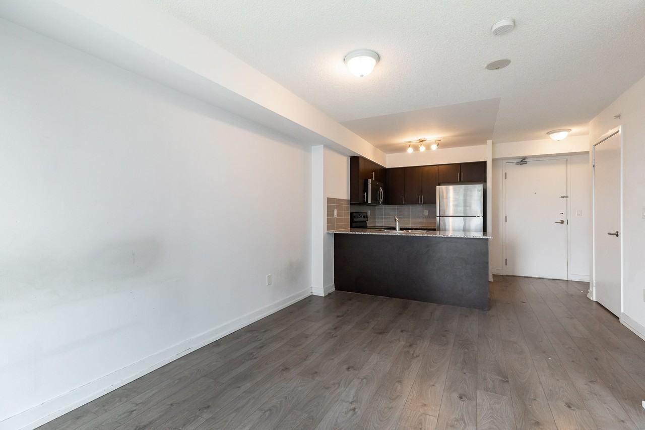 1410 Dupont St #1808 - Photo 5 of 13