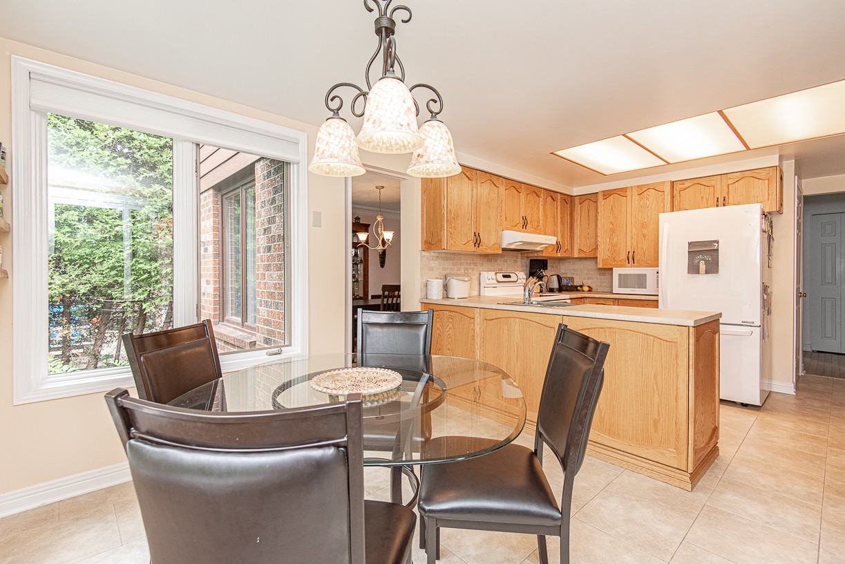 18 Hesse Crescent - 1 - Photo 6 of 31