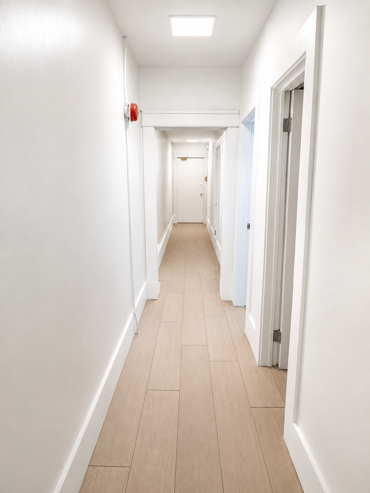 310 Roncesvalles Avenue - Photo 2 of 12