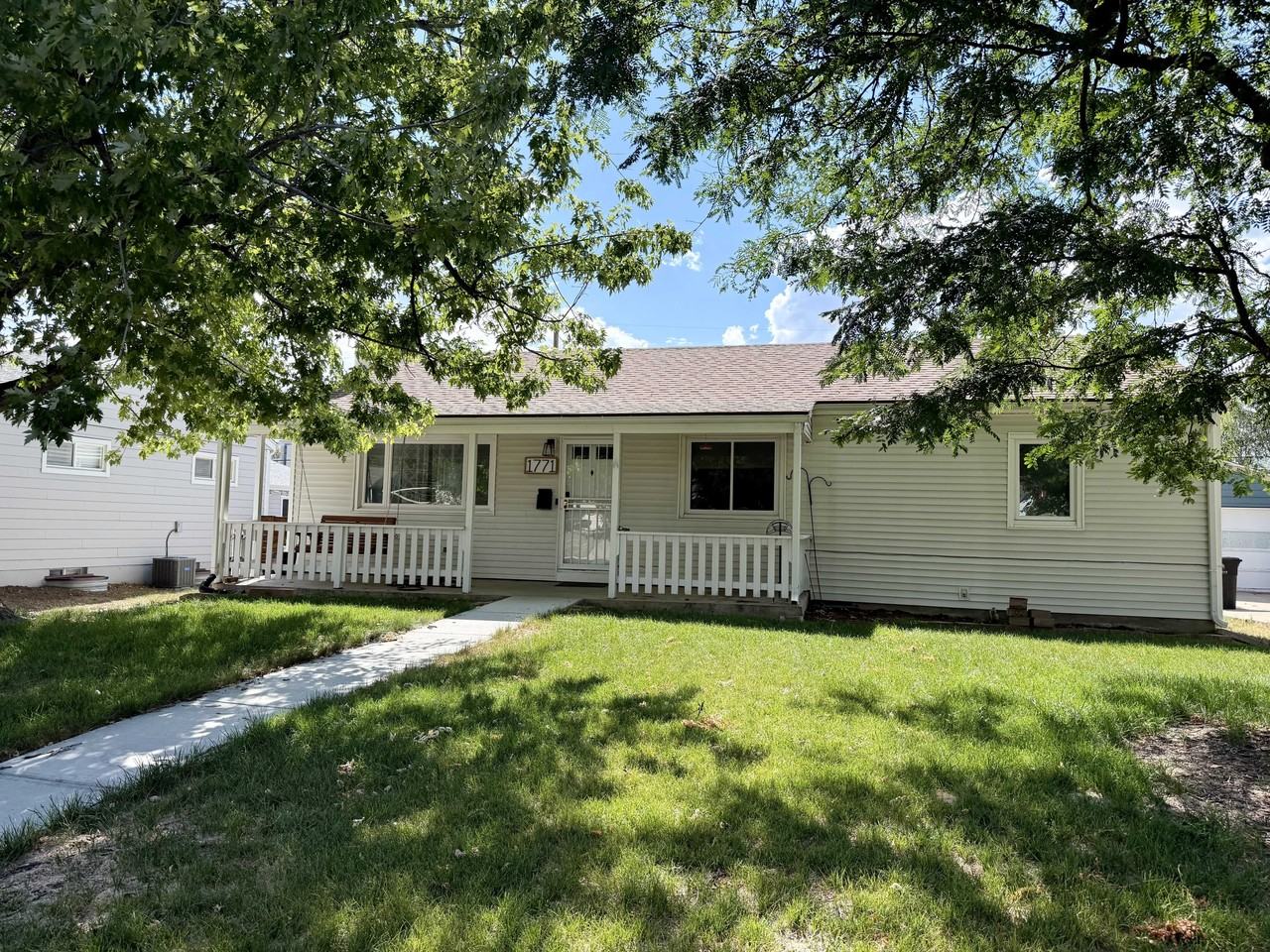 1771 S Eudora St - Photo 3 of 3