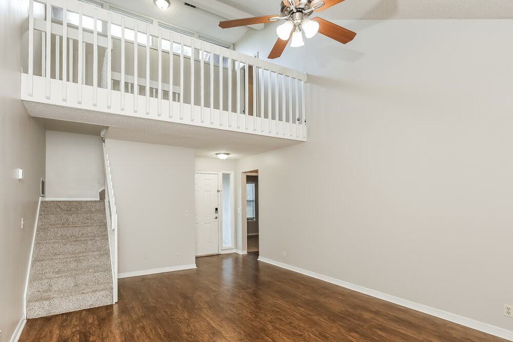 8315 Crosswind Rd - Photo 5 of 17
