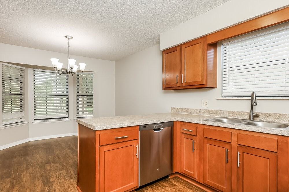 8315 Crosswind Rd - Photo 6 of 17