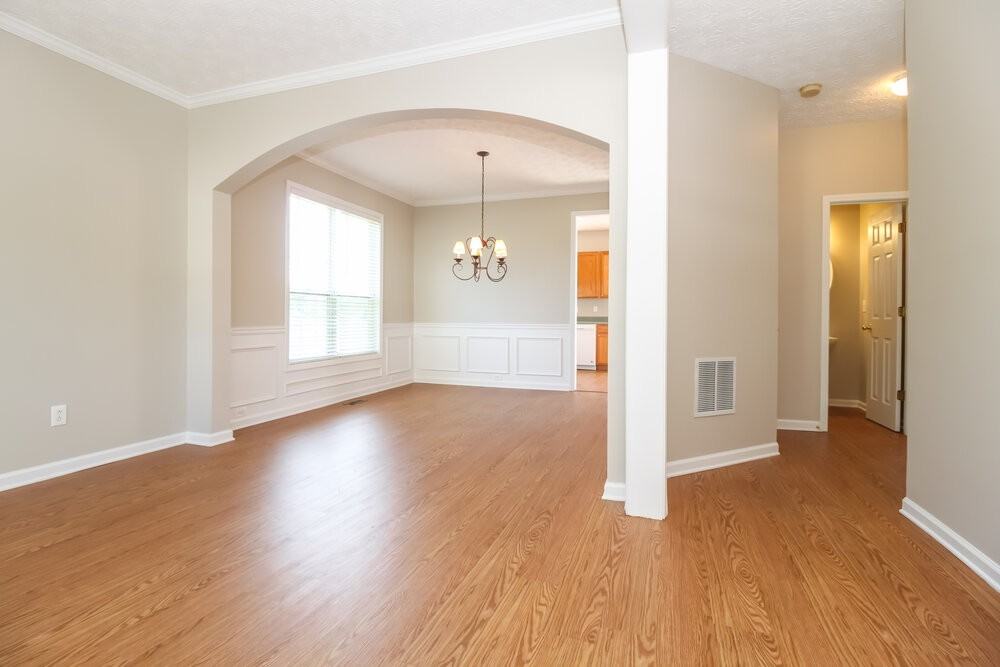 317 Park Creek Rdg - Photo 2 of 18
