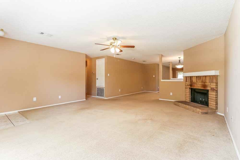 548 Magdalen Ave - Photo 4 of 15