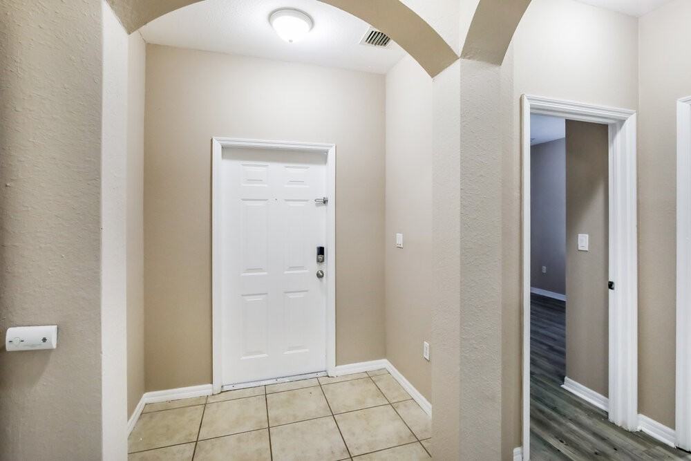 10821 Sw 232nd St - Photo 3 of 16