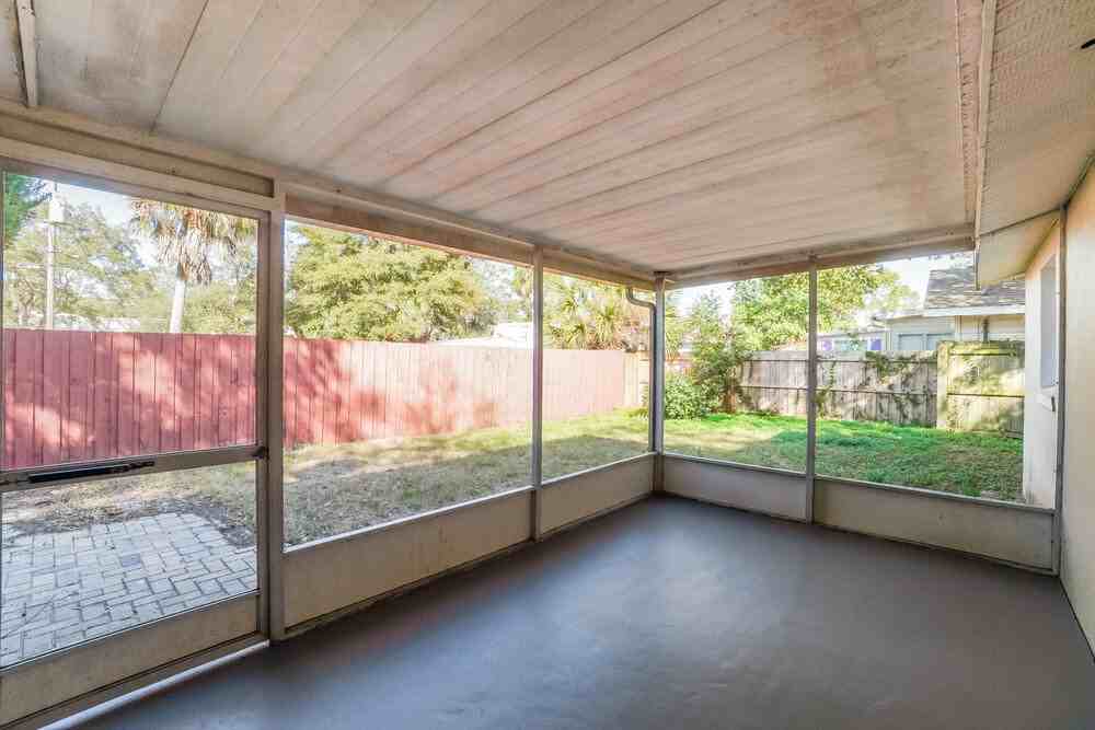5917 Missouri Ave - Photo 7 of 16