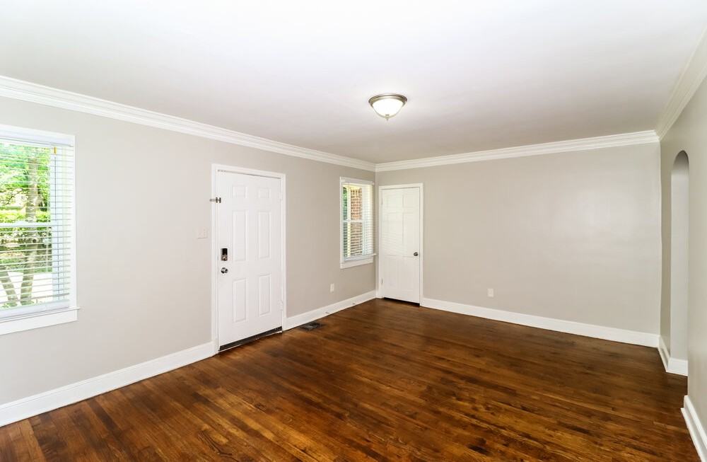 5447 Park Ave - Photo 5 of 20