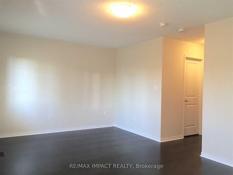 20 Rimrock Crescent - Photo 5 of 16