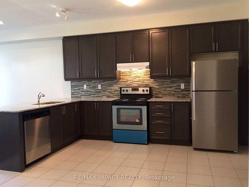 20 Rimrock Crescent - Photo 2 of 16