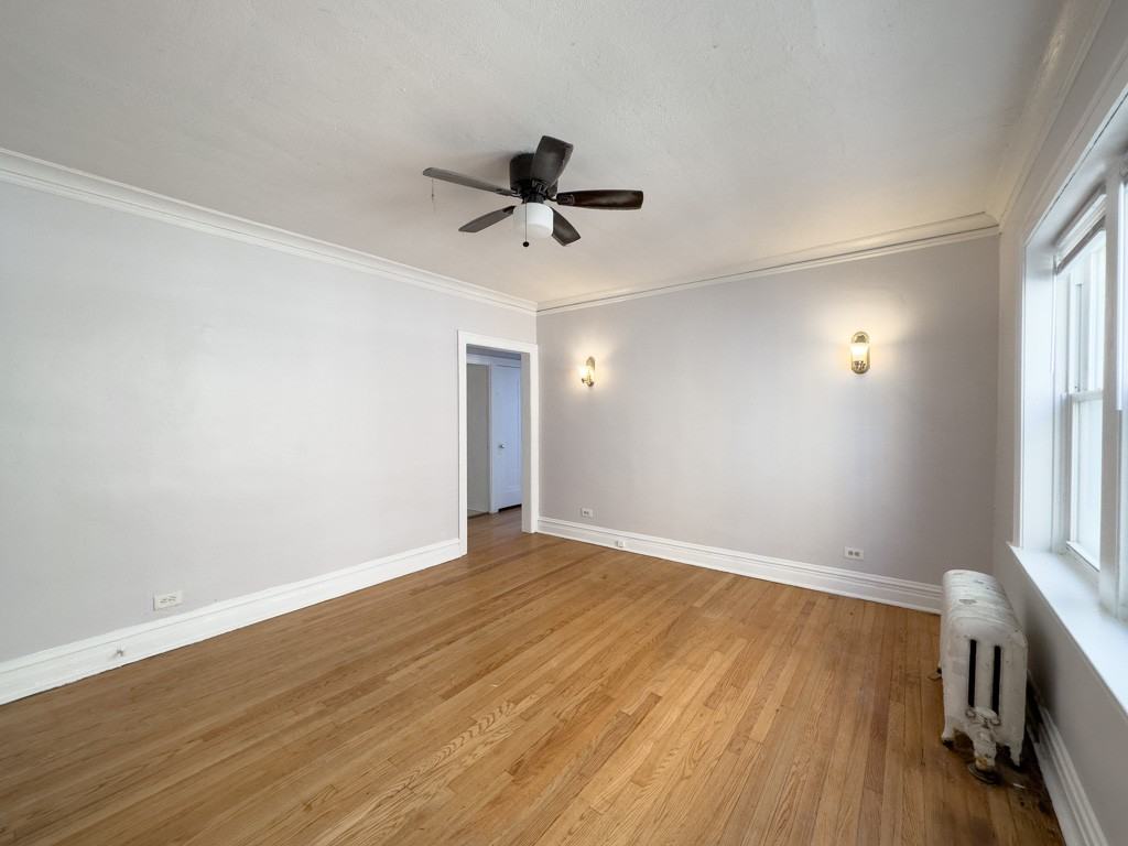 4407 N Kenneth Ave #1A - Photo 6 of 19