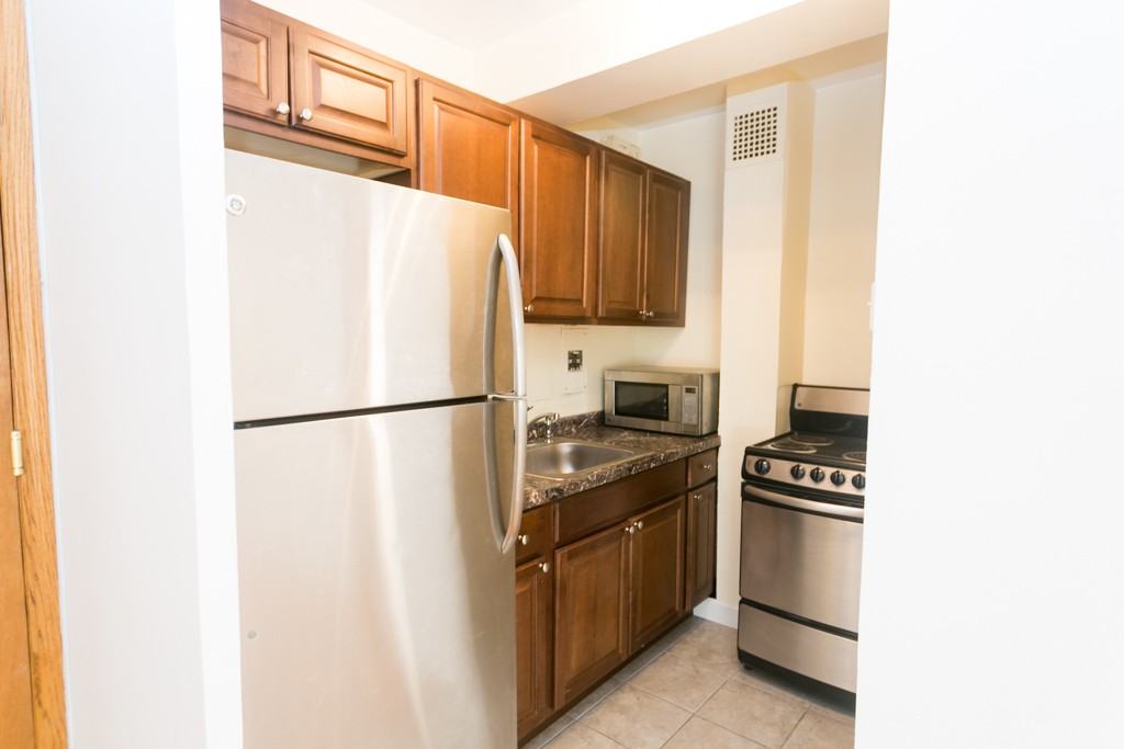 4180 N Marine Dr #604 - Photo 2 of 16