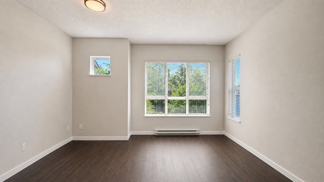 10489 Delsom Crescent #4* - Photo 7 of 31