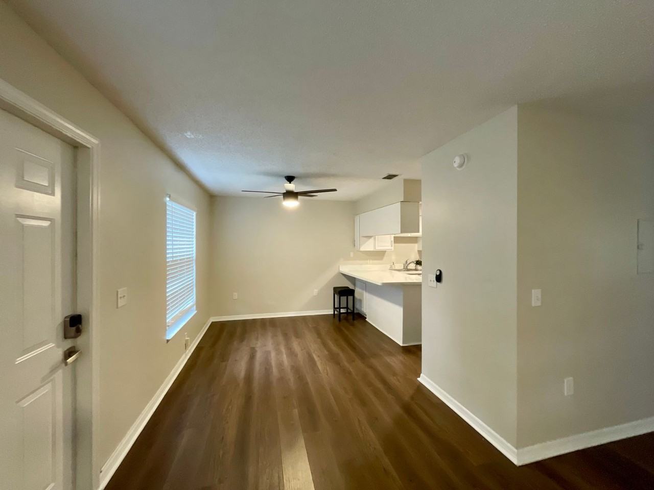 The Rhoads Apartments | 2 Bedroom Apartments in Leesburg, FL - Photo 5 of 39