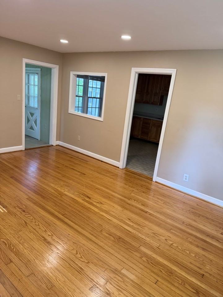 1304 Gracewood Dr - Photo 7 of 8
