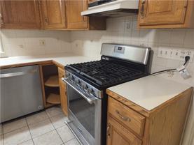 1004 Belmont St - Photo 1 of 1