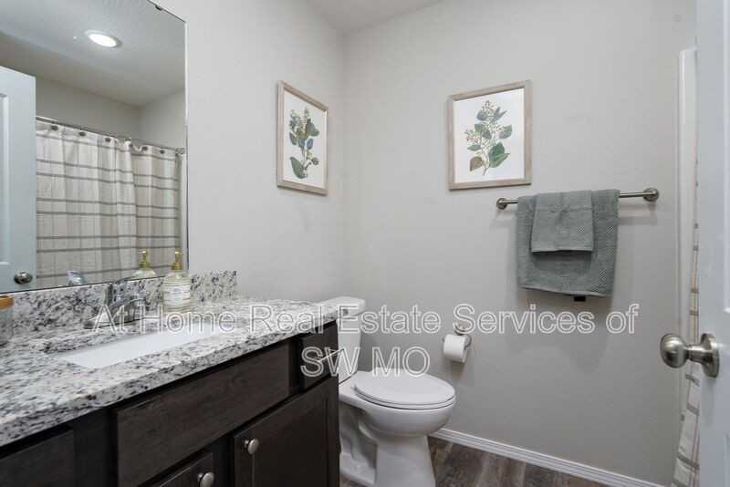 252 Rabbit Run Ct - Photo 3 of 19