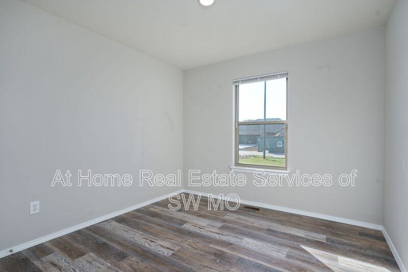 252 Rabbit Run Ct - Photo 4 of 19