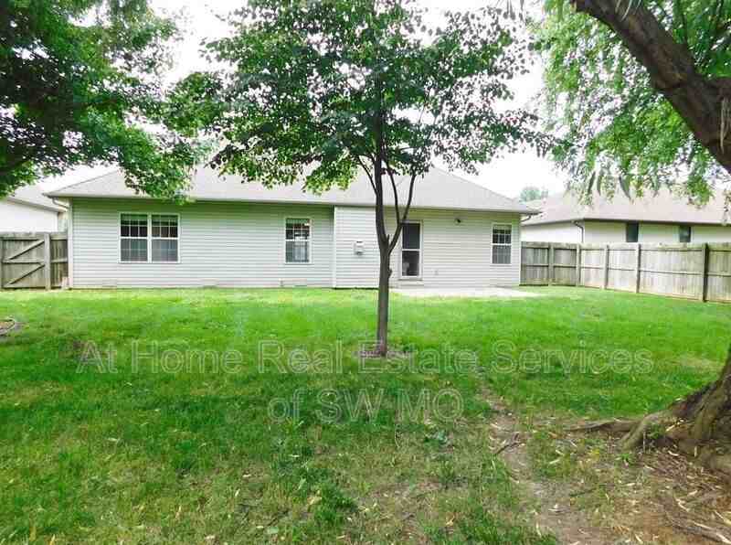 4700 W Meadowlark St - Photo 2 of 2