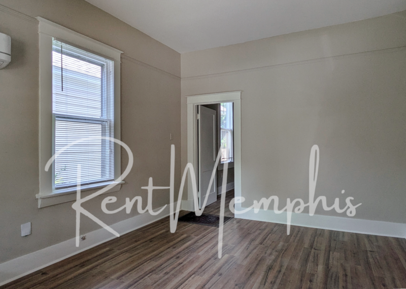 997 Meda St - Photo 2 of 9