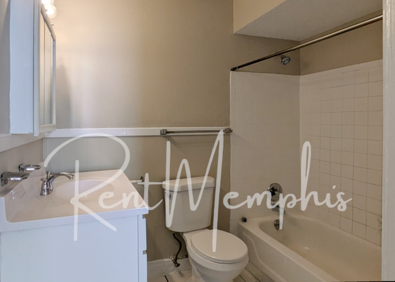 997 Meda St - Photo 4 of 9