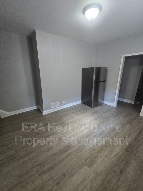 2368 S 5th St - Photo 5 of 20