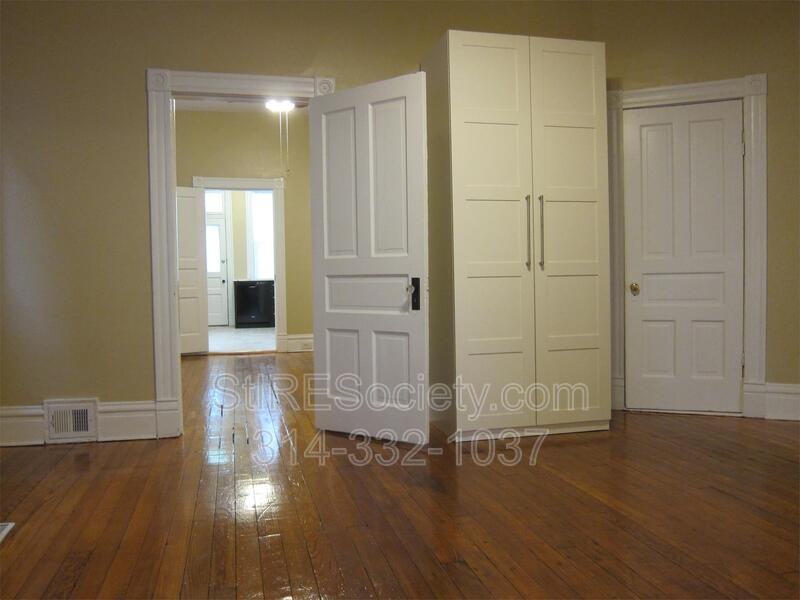 3849 Juniata St - Photo 5 of 8