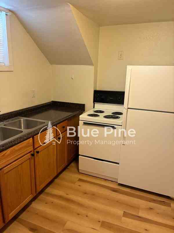 1414 N Garfield Ave #1 - Photo 7 of 8