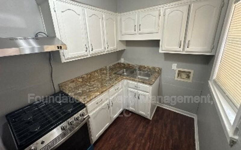 3030 Gulf Ave - Photo 6 of 17