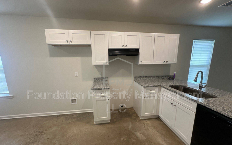 311 Westree St - Photo 4 of 25