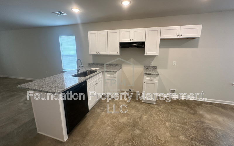 313 Westree St - Photo 3 of 18