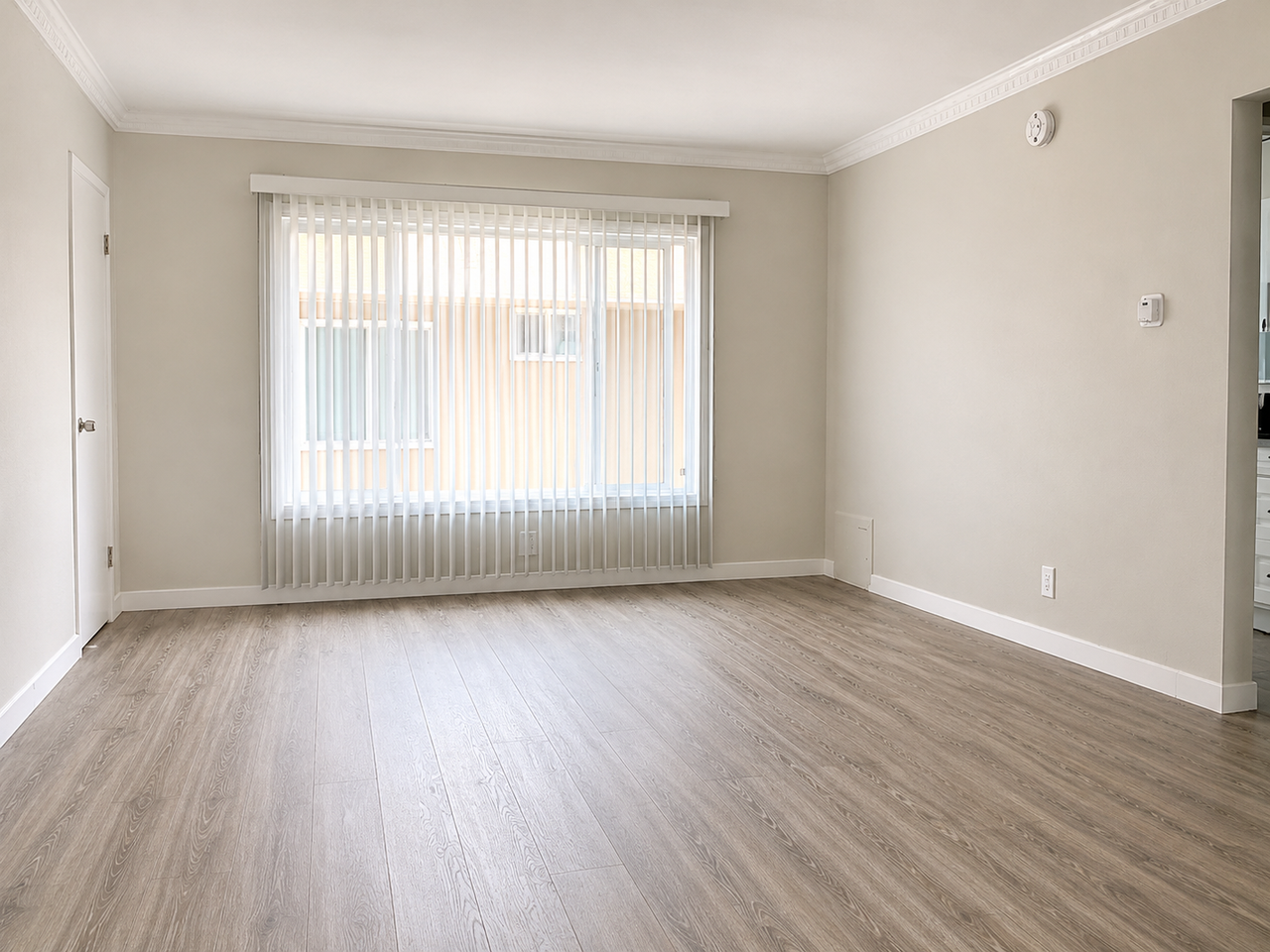 1845 Garfield Place - Photo 6 of 22