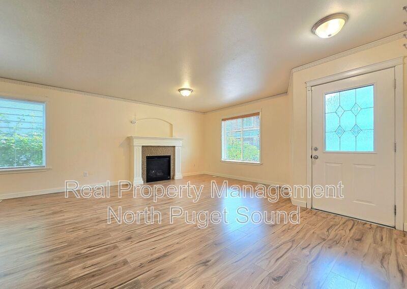 906 116th Pl Se - Photo 3 of 20
