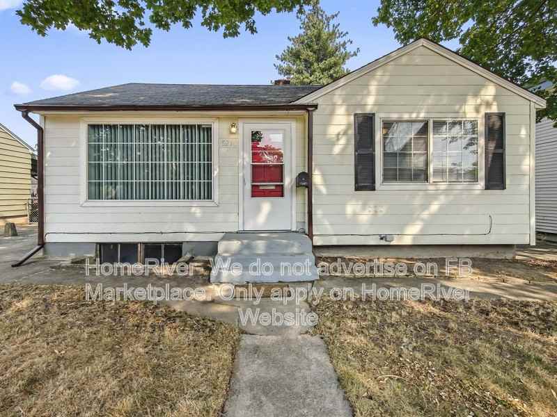 5214 N Cannon St - Photo 2 of 23