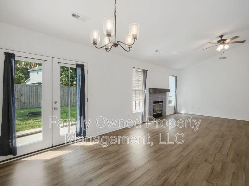 147 Danzid Dr - Photo 5 of 36