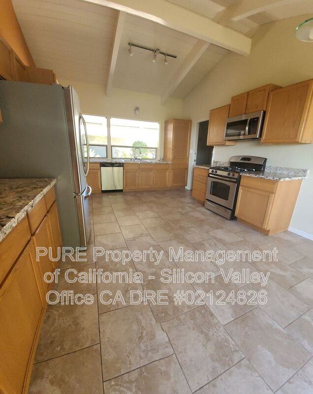 21224 Saratoga Hills Rd - Photo 4 of 23