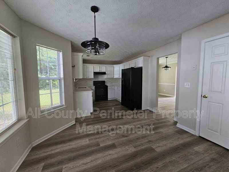 4493 Bridle Ridge Way - Photo 2 of 12