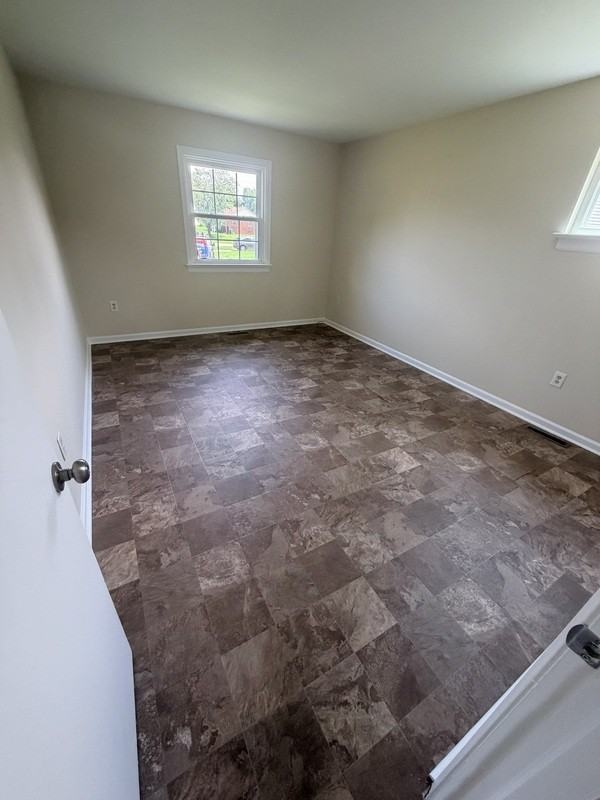 506 Mansfield Dr - Photo 6 of 11
