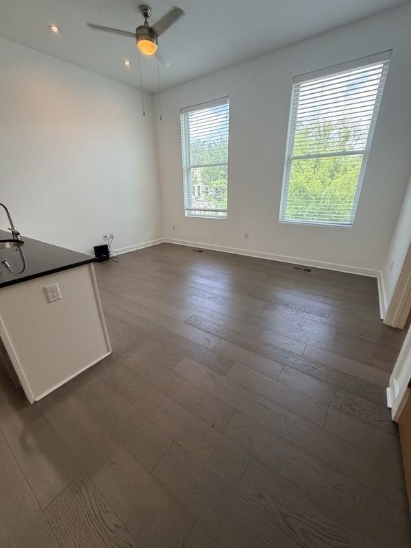 327 N 24th St - Photo 3 of 12