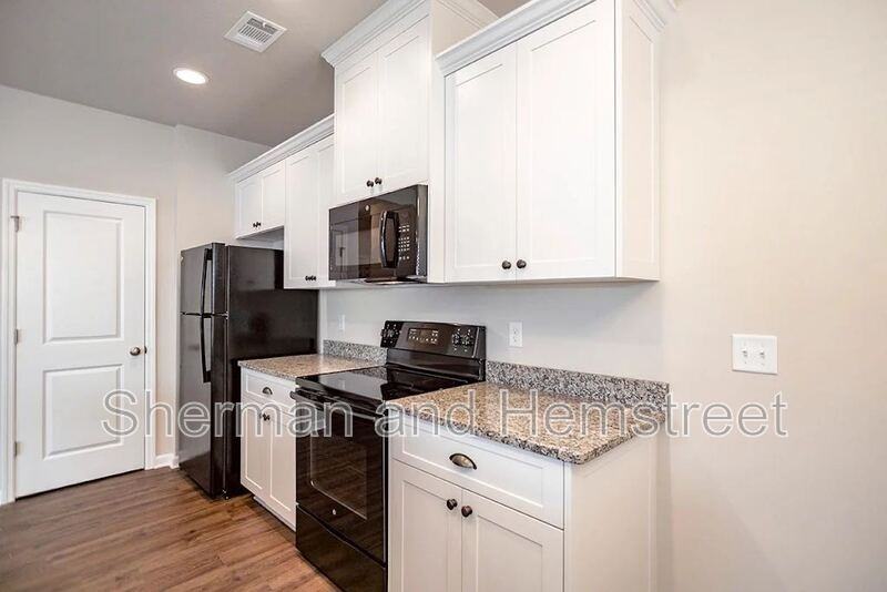 603 Joiner Cir #603 - Photo 7 of 14