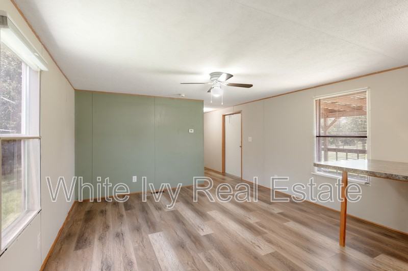 37 Riverside Ln #C - Photo 7 of 15