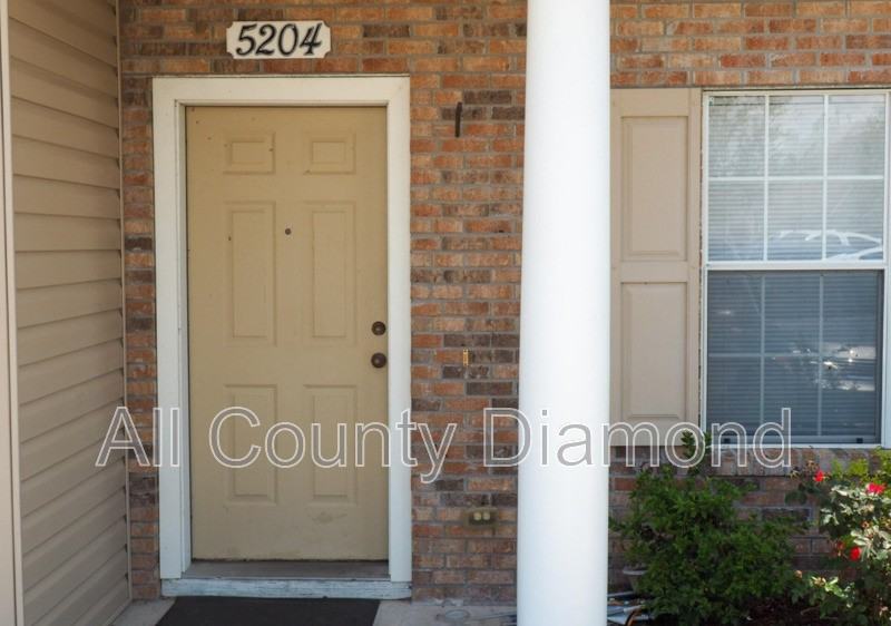 5204 Joshua Ln - Photo 2 of 18