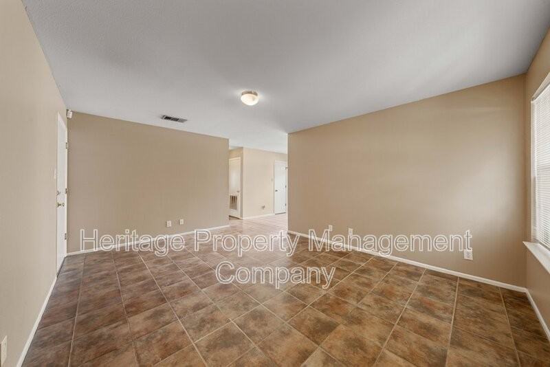 7522 Yellow Sand Dr - Photo 5 of 30