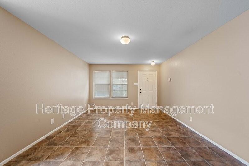 7522 Yellow Sand Dr - Photo 7 of 30
